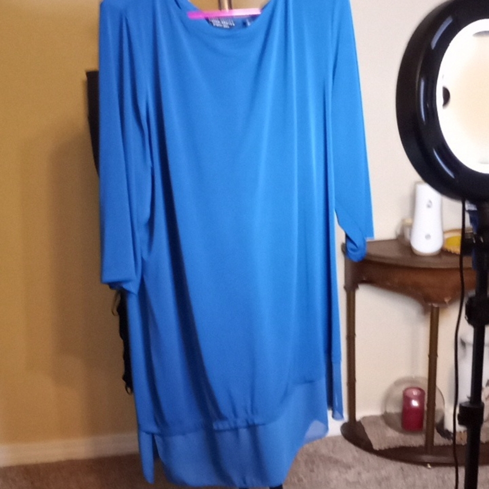 Susan Graver Vibrant Blue Top